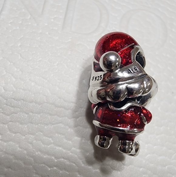 Pandora Playful Santa Charm - Picture 8 of 10